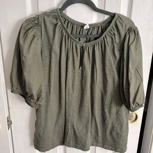 Perfect causal day with jeans